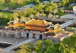 DA NANG - HUE (BREAKFAST/LUNCH/DINNER)